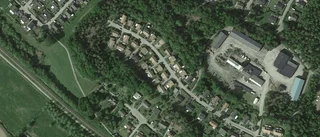 Nya ägare till hus i Stigtomta - prislappen: 1 695 000 kronor