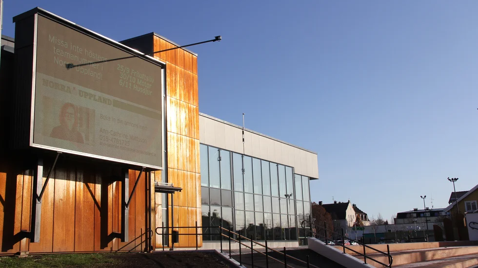 Konstfrämjandet söker just nu yrkesverksamma konstnärer från länet till en utställning på kulturhuset Möbeln i Tierp.