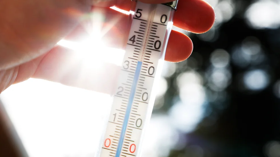 Värmeböljan leder till höga temperaturer även inomhus. Arkivbild