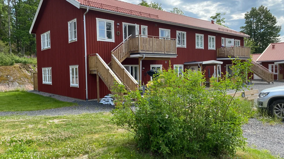 De borgerliga politikerna i riksdagen har avsiktligt negligerat, eller tycks inte vara medvetna om att investeringsstödet har varit framgångsrikt i att skapa en genomförbarhet för en stor mängd småskaliga bostadsbyggen i hela landet, skriver Peter Eklund, Hela Sverige ska leva, och Gunnar Casserstedt, Kiladalen Utveckling.