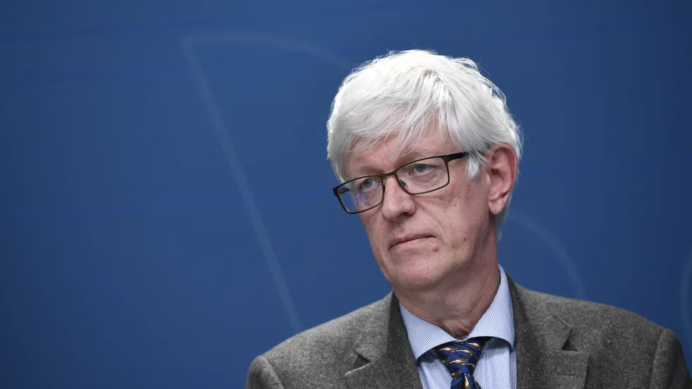 Skidanläggningarna kommer att få hålla öppet under påsken, meddelar Johan Carlson, generaldirektör på Folkhälsomyndigheten vid en pressträff.