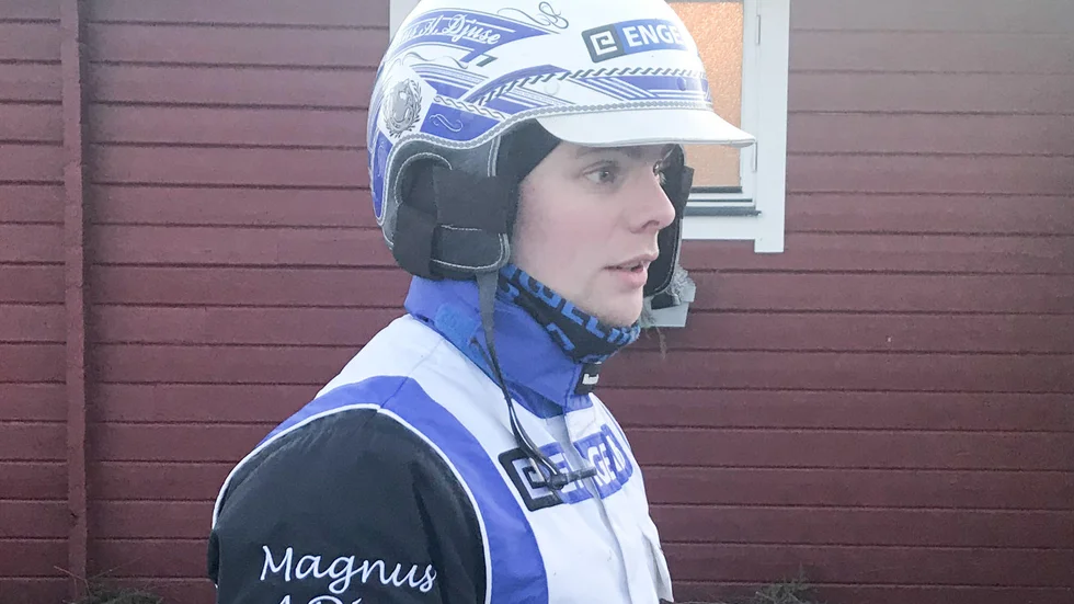 20-årige Magnus A Djuse toppar kuskligan i Skellefteå.