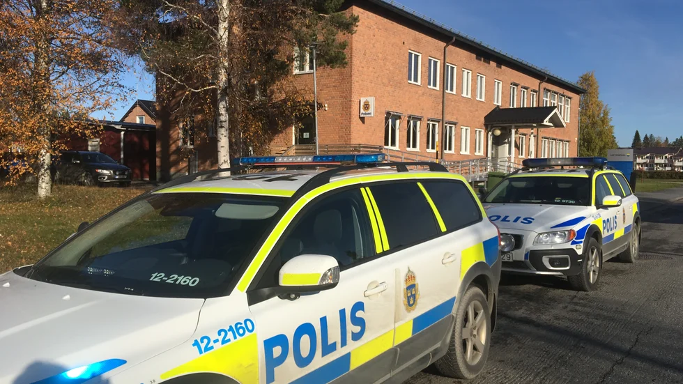 Polisen har varit på plats och bland annat hållit förhör med grannar.