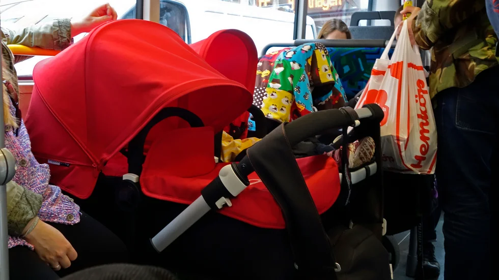 Under en testperiod blir det gratis för den som har barnvagn med sig på bussen. 