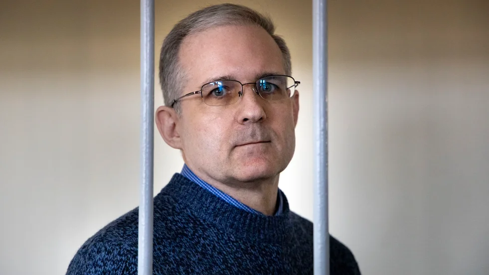 Paul Whelan bakom galler i en rysk rättssal, augusti 2019.
