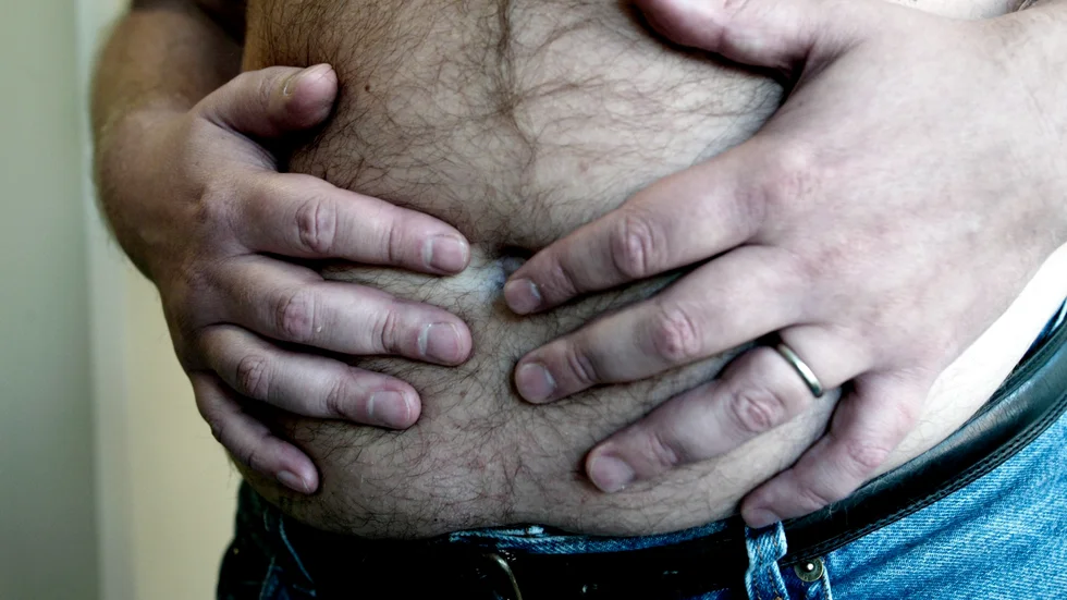 Kroppsmasseindex eller BMI är ett mått för en persons eventuella över- eller undervikt. Undervikt är ett BMI under 18,5. Normalvikt är ett BMI mellan 18,5-24,9. Övervikt är ett BMI mellan 25-29,9. Ett BMI över 30 räknas som fetma (obesitas).