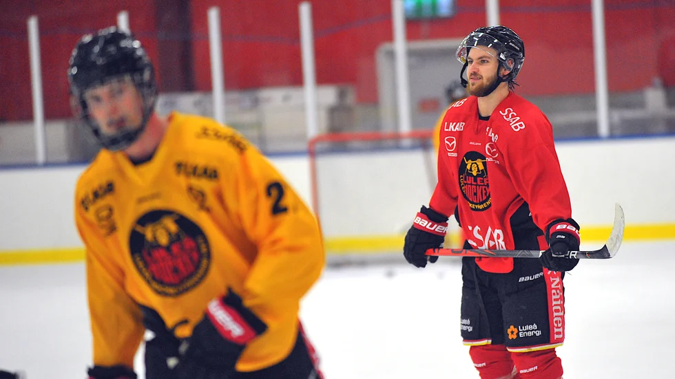 Henrik Claeson fick ett bra besked under måndagens träning. Han ska finnas på plats när det är dags för förmiddagsvärmning inför semifinalen i CHL på tisdagen.