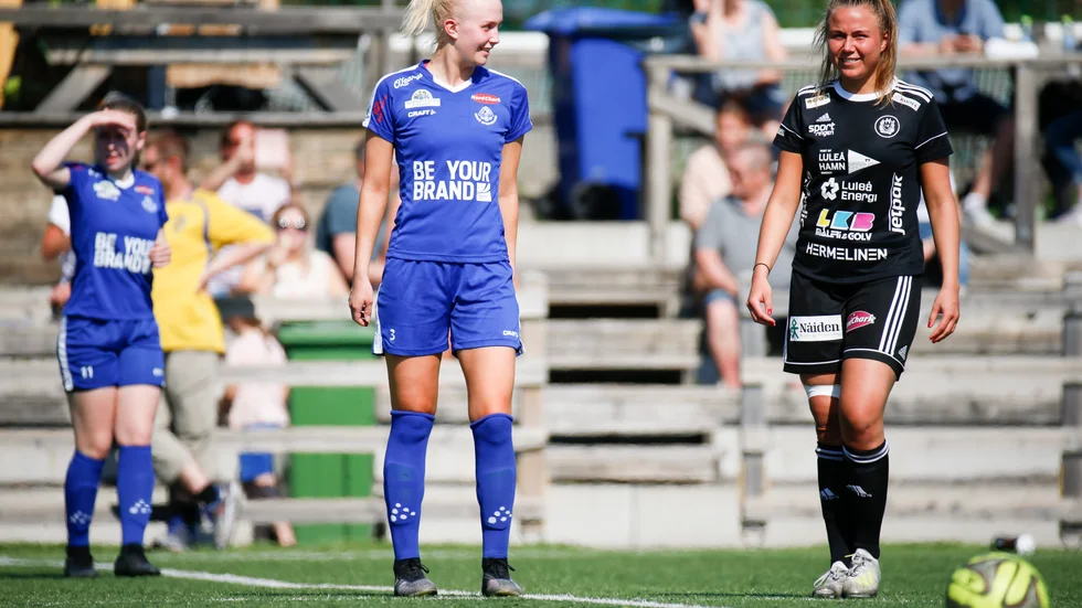 Amanda Söderholm har förlängt med Luleå SK. 