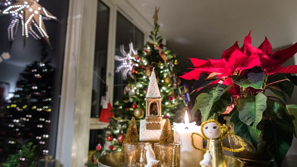 Den där så efterlängtade julstämningen förutsätter det som den moderna människan är sämst på. Nämligen att vänta, menar skribenten Peter Bryngelsson.