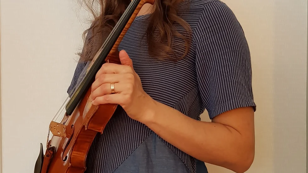 Cecilia Luther kommer till Hagakyrkan i Gamleby.