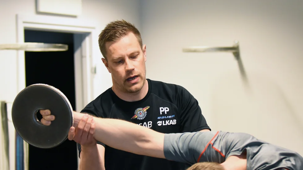 Petter Pettersson ska drilla laget inför slutspelet.