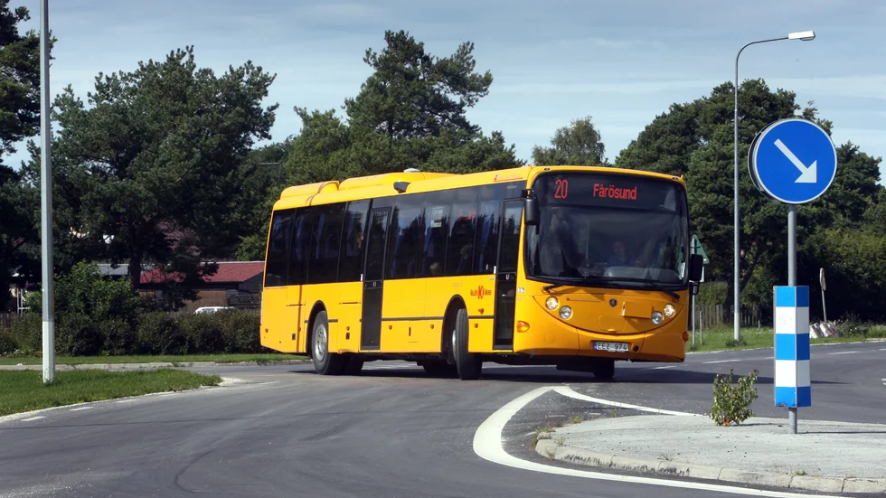 Bussarna går ofta inte vid den tid man behöver dem.