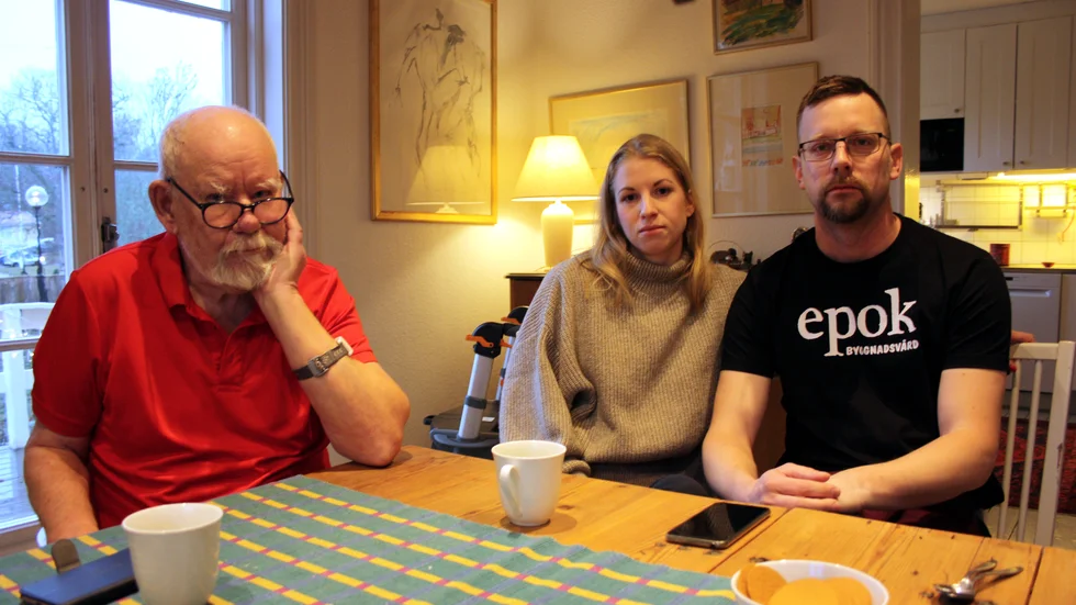 Rolf Karlsson, granne, samt byggnadsvårdsföretagarna Pauline Albringer och Andreas Johansson vill att 1800-talshuset ska bevaras.