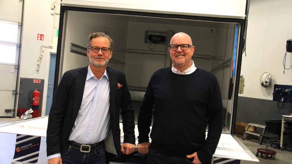 Roger Axmon och Kenneth Dietz är sedan den 7:e februari nya ägare för företaget Ydre Skåp AB tillsammans med Urban Engström och Per Dintler.