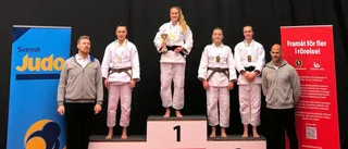 Denise tog flera medaljer på SM