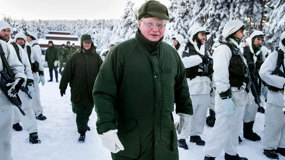 Försvarsminister Peter Hultqvist ser återupprättandet av regementsstatus i Arvidsjaur som en prioriterad fråga. (Arkivbild)