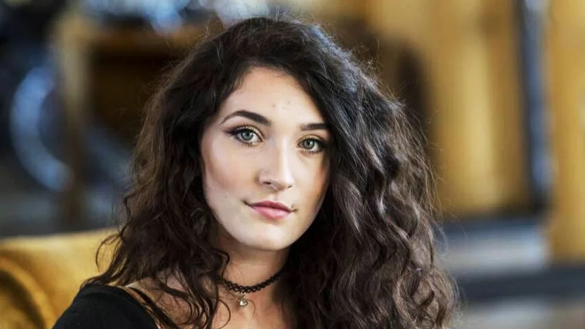 Sångerskan Ardiana Gimolli från Hultsfred är en artisterna som uppträder på Krogkultur i Västervik den 25 oktober.