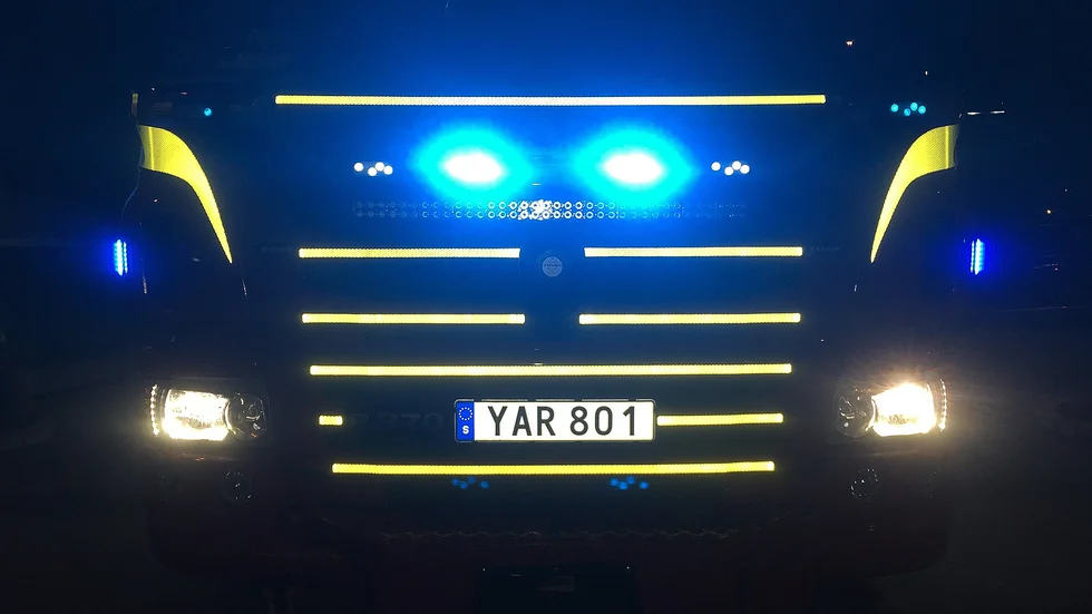 Strax efter 01 natten till lördag larmades räddningstjänsten till en misstänkt mordbrand i Storebro.