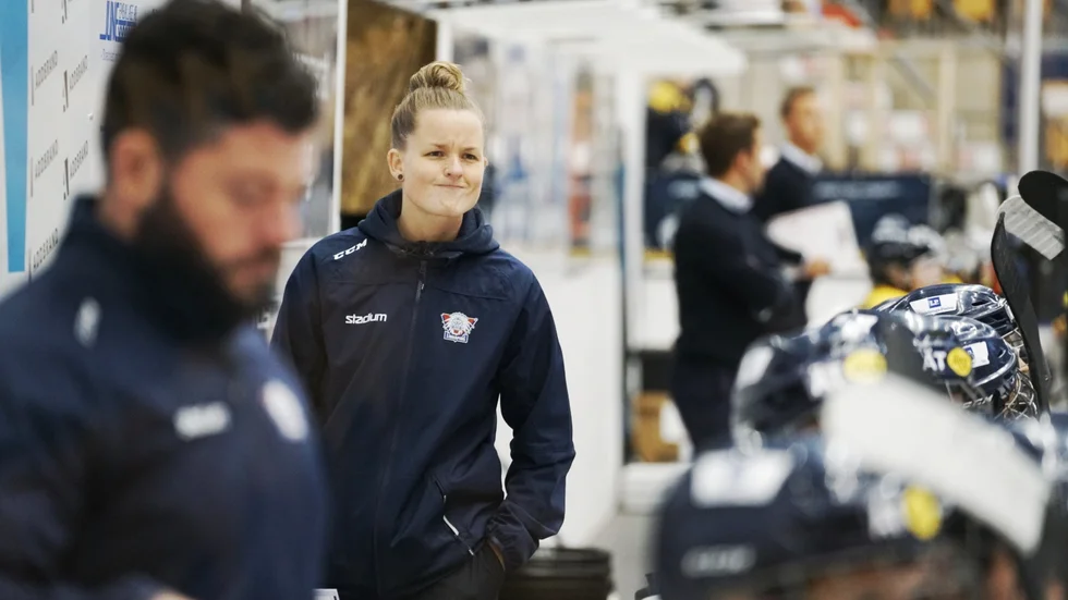 LHC-tränaren Madeleine Östling laddar inför de viktiga mötena med Luleå och Modo.