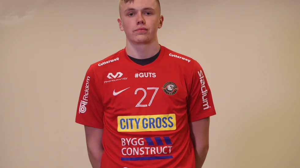 Liam Åström ansluter till Storvreta till nästa säsong.