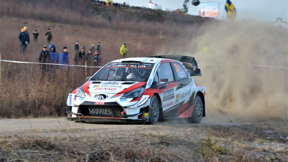 Walsaren Elfyn Evans med Scott Martin i Toyota vinnare av det Svenska VM-rallyt och i delad VM-ledning.