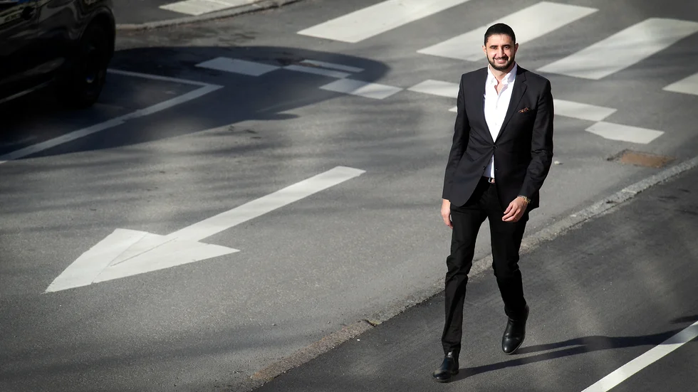 Entreprenören Ahmad Eid har lämnat posten som vd för grossistfirman Be Good Sweden AB. Nu ska han satsa på något nytt. Vad det blir är dock oklart. Klart är att han blir kvar i Nyköping.