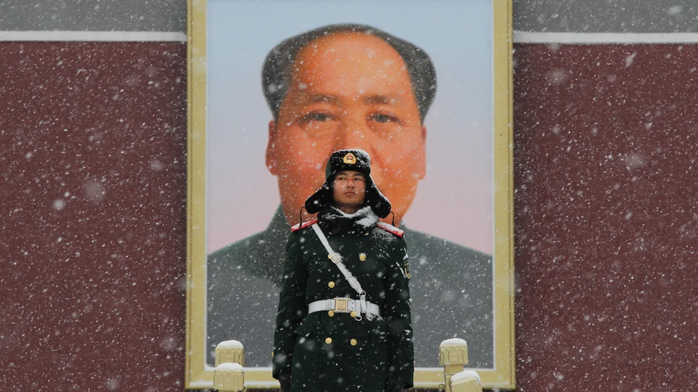 Den tidigare diktatorn i Kina Mao Zedong förekommer med några citat i nyårsdagens krönika. 