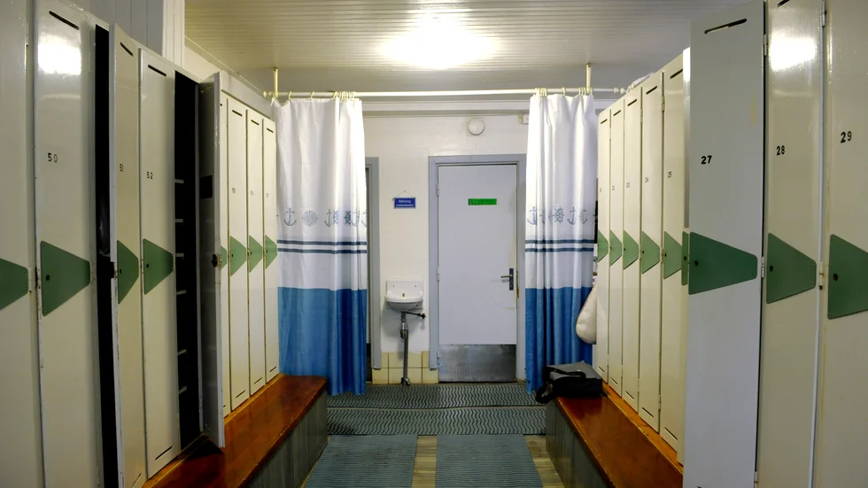 "Ungdomsledaren" blev avstängd från sina uppdrag i början av november. 