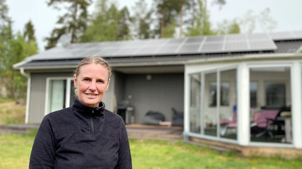 "Allt började med att jag var på en solelskonferens här i Eskilstuna i början av året. Jag var där via jobbet men också som privatperson då jag tycker att solel är intressant", säger Linda Werther Öhling.