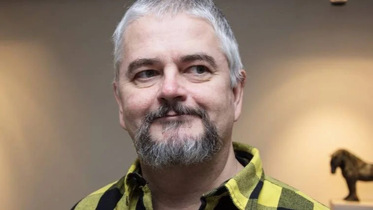 "Norrbotten ligger lite före i epidemikurvan än andra motsvarande "provinser" men inte så mycket som media antytt", säger smittskyddsläkare Anders Nystedt.