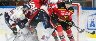 Centern Jonas Berglund går ned på backplats igen