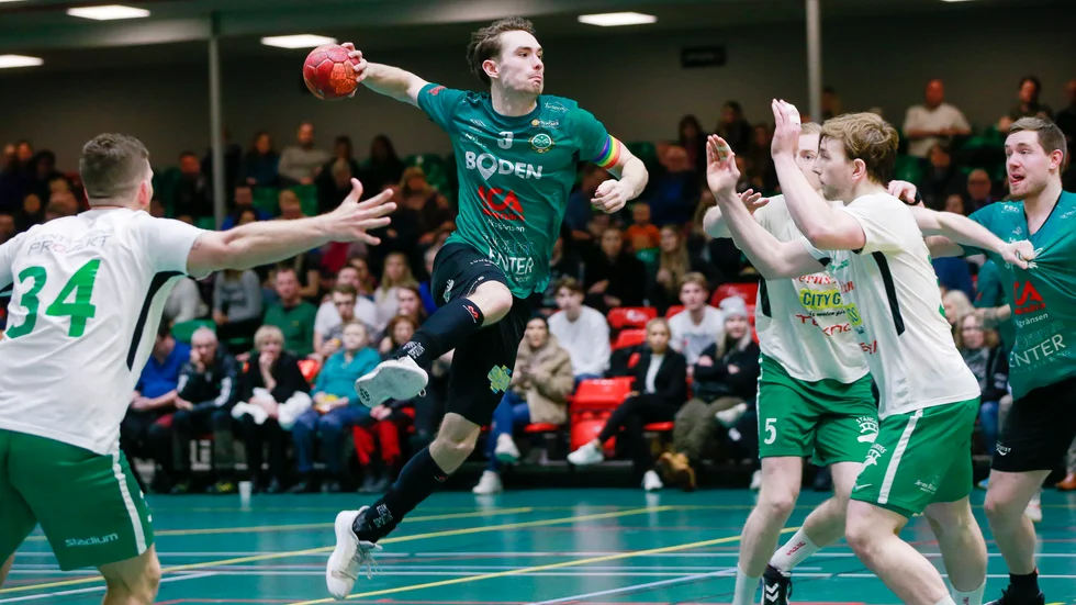 Oscar Karlsson gjorde sex mål i BBK:s förlust.