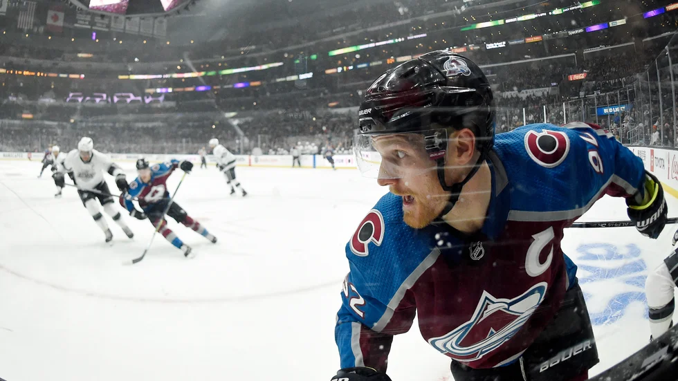 Gabriel Landeskogs Colorado har drabbats av ytterligare ett coronafall. Arkivbild.
