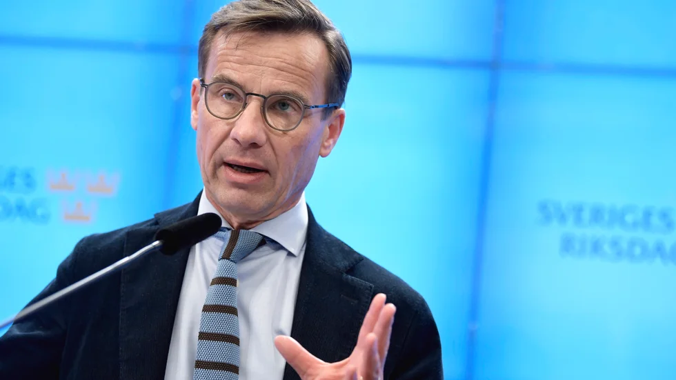 Regeringen bör lyssna på Moderaterna och snarast tillsätta en coronakommission.