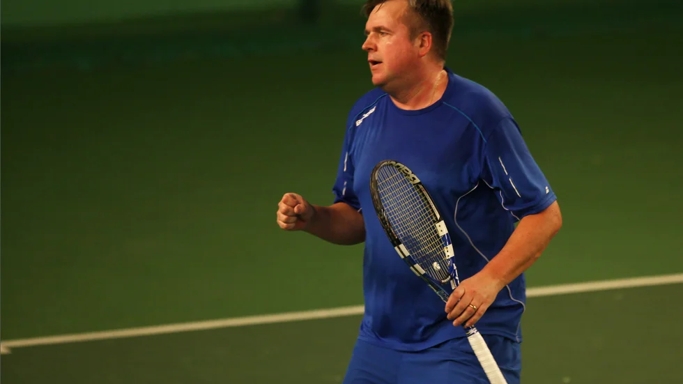 Pasi Pannula som är heltidsanställd tränare i TK Hobby gläds över uppsvinget för både racketsporten och för Eskilstunaklubben som går starkt ekonomiskt.