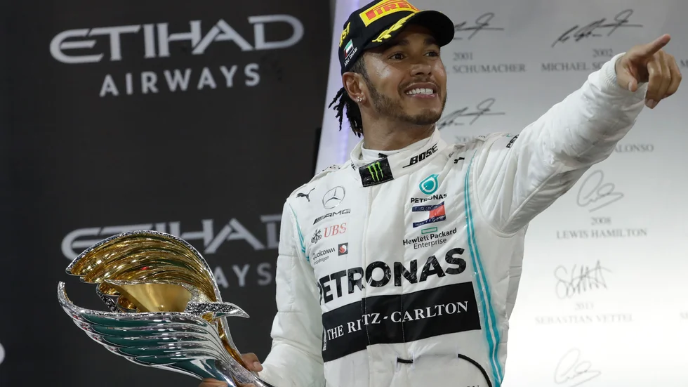 Lewis Hamilton och hans F1-kollegor kan få köra dubbla lopp på Silverstone den här säsongen. Arkivbild.