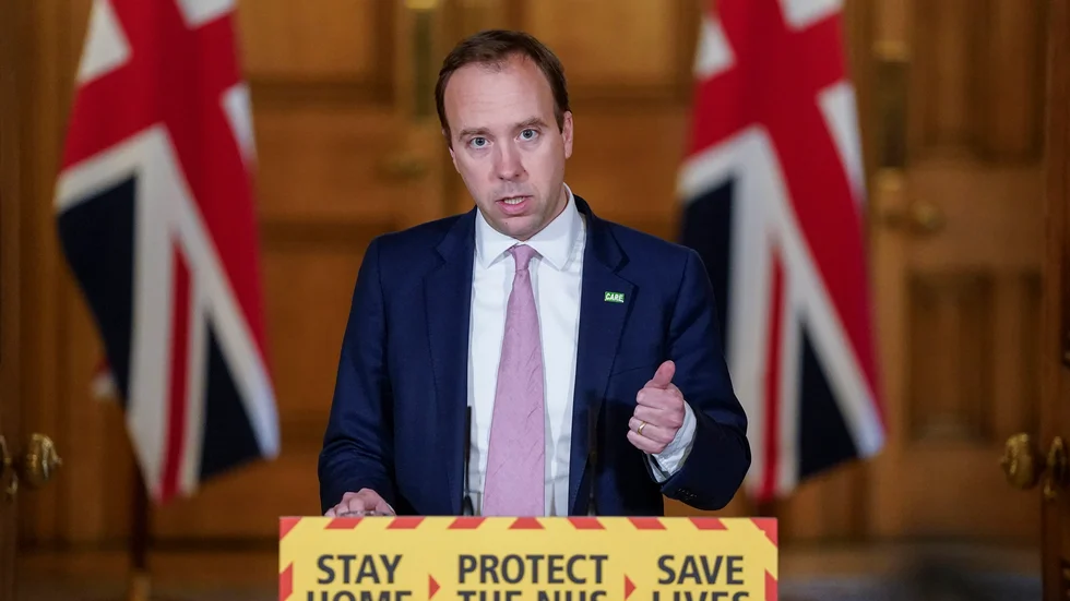 Storbritanniens hälsominister Matt Hancock på tisdagens pressträff om coronavirusets utbredning.