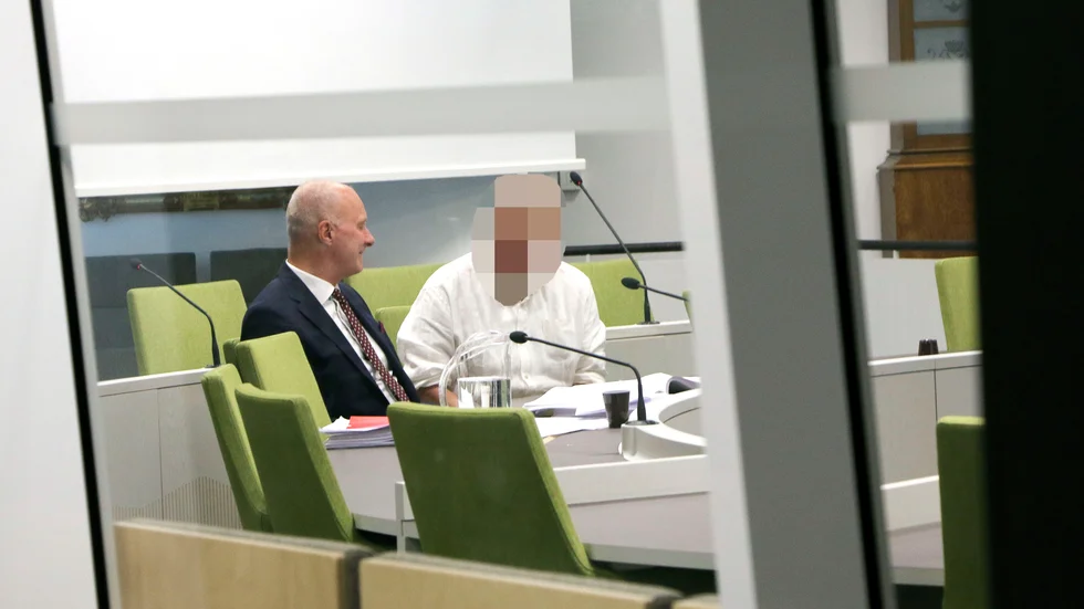 Den 60-årige företagarprofilen misstänks för försök till mord. 