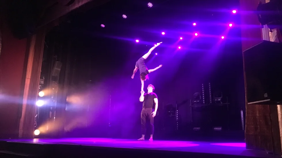 I fredags var det varieté på Arbis. Lokala och internationella cirkusartister bjöd då på show. 