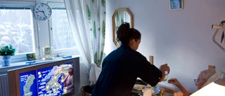 Ung, ny och ledsen vikarie i äldrevården