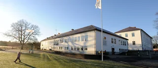 Misstänkta verktygstjuvar ertappade på E 20