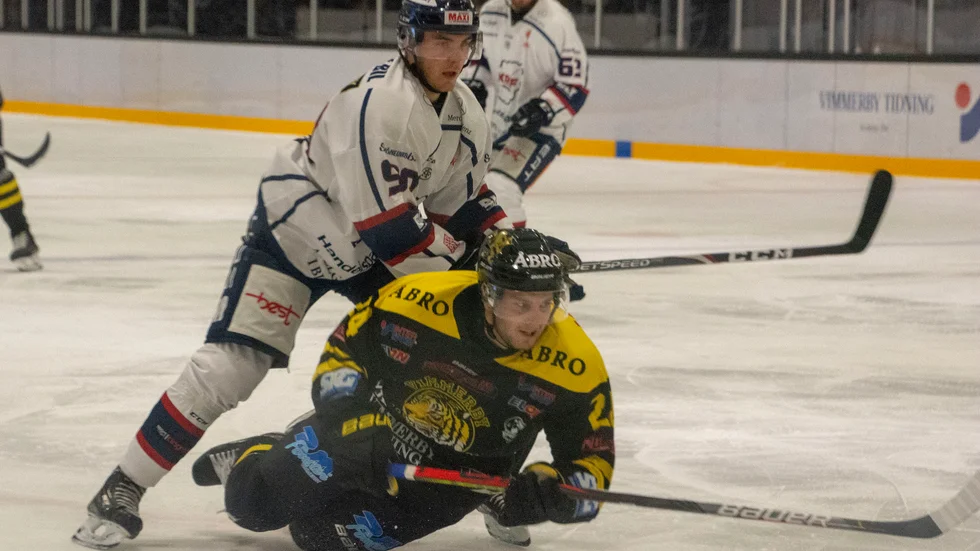 Roman Semjonov var en av få ljusglimtar i ett VH som var under isen. 