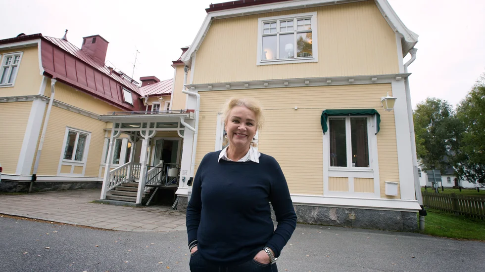 Musik- och danskolans rektor Kristina Enqvist jublar över regeringens beslut att återinföra bidragen till Kulturskolorna. I höst och under nästkommande år ska de jobba med att utveckla sin verksamhet.