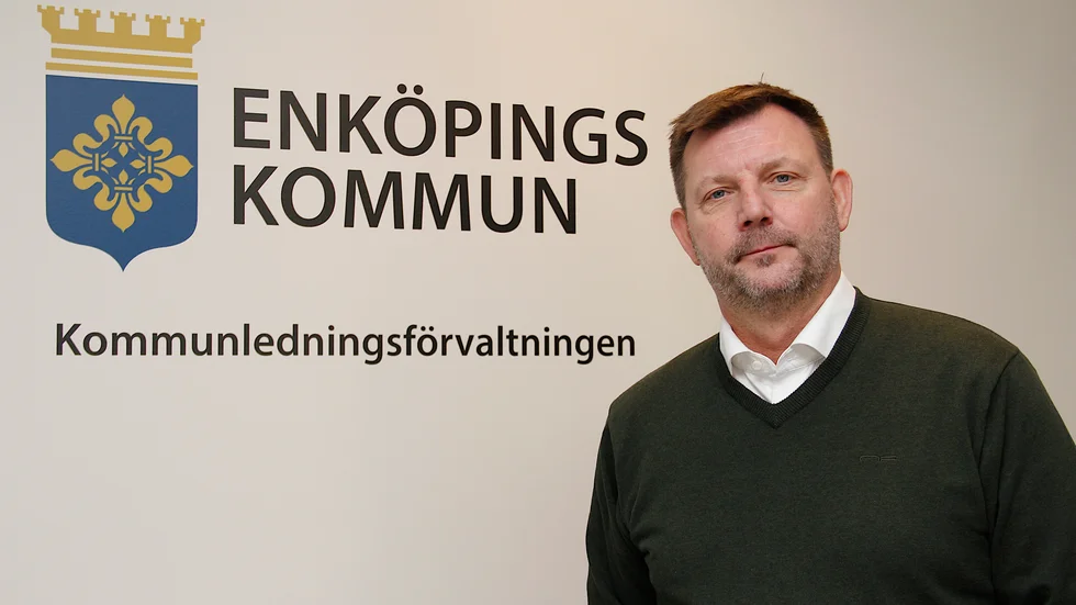 Kommunstyrelsens ordförande Ingvar Smedlund (M) tycker att "personalflykt" är helt fel ord för att beskriva mängden uppsägningar från kommunledningsförvaltningen.