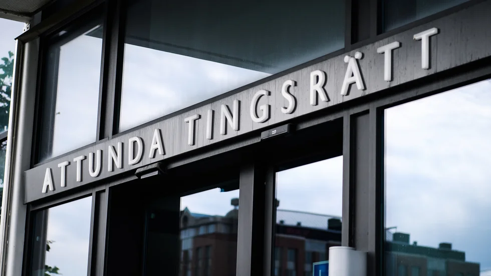 Rättegången börjar den 27 november och hålls i en säkerhetssal i Attunda tingsrätt.