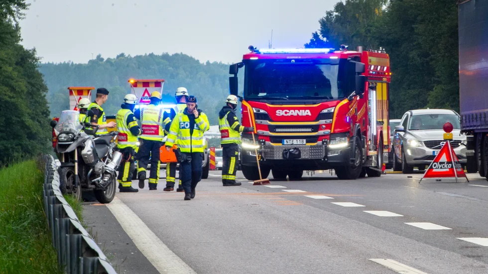 En trafikolycka inträffade på E4 vid Hållet under sen tisdagseftermiddag.