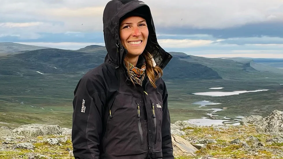 Personalen klarade sig i princip undan det stora utbrottet av magsjuka på Kebnekaise fjällstation. "Det är vid gott mod", säger fjällchefen Maria Persson. 