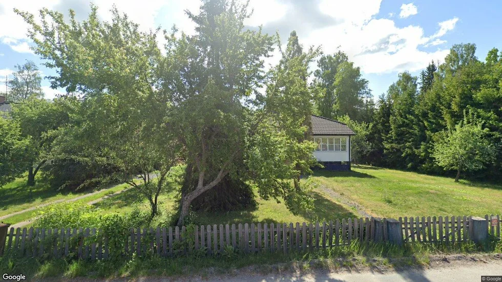 Uppsalavägen 8