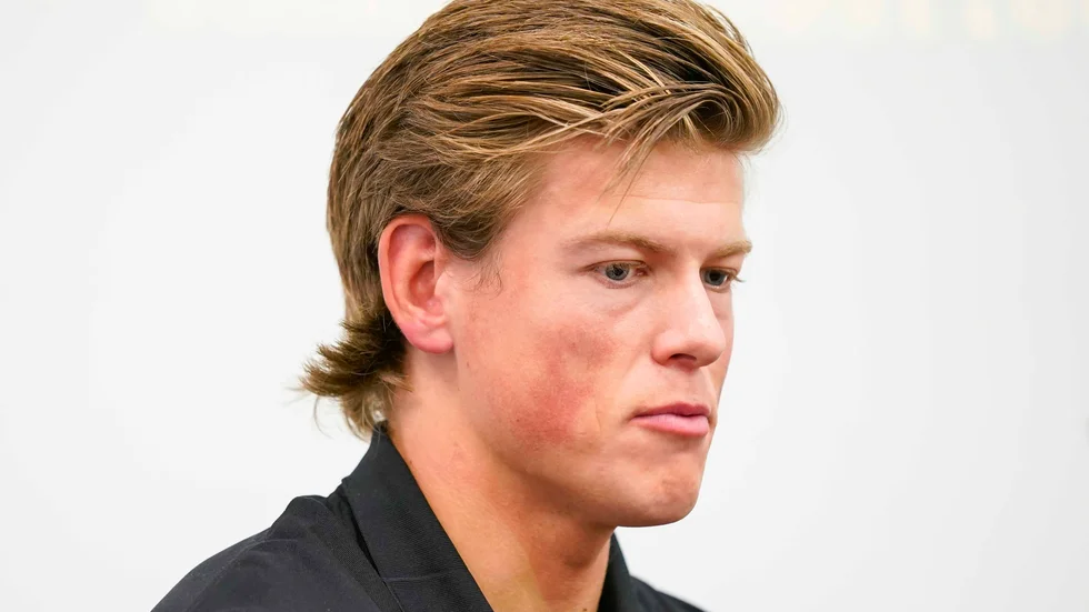 Johannes Høsflot Klæbo under en presskonferens på onsdagen.