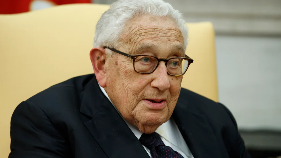 USA:s förre utrikesminister Henry Kissinger var en av den amerikanska utrikespolitikens mest distinkta röster, enligt den tidigare amerikanske presidenten George W Bush. Arkivbild.